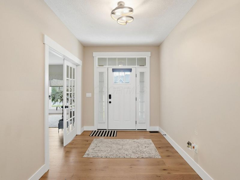 14103 SW Sunladen Drive SW, Reynoldsburg, OH 43068 Photo 3