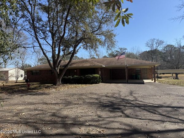 9504 Kimberly Circle, Moss Point, MS 39562