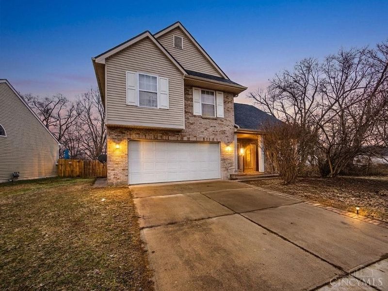 501 Meadowview Place, Trenton, OH 45067 Photo 1