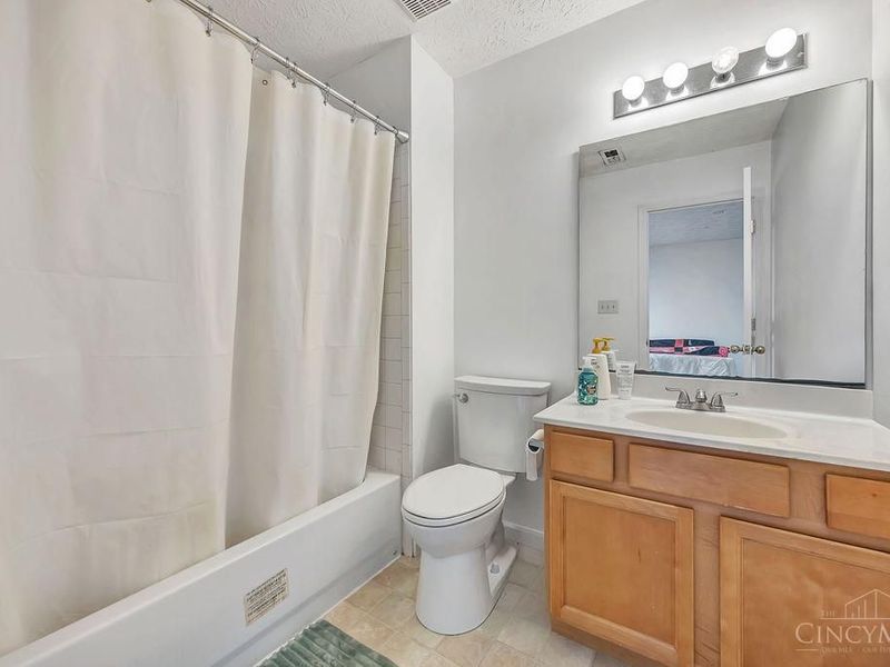 501 Meadowview Place, Trenton, OH 45067 Photo 24