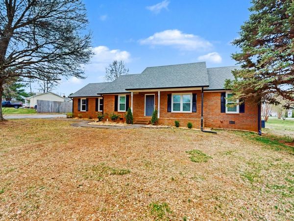 701 Spike Trl, Murfreesboro, TN 37129