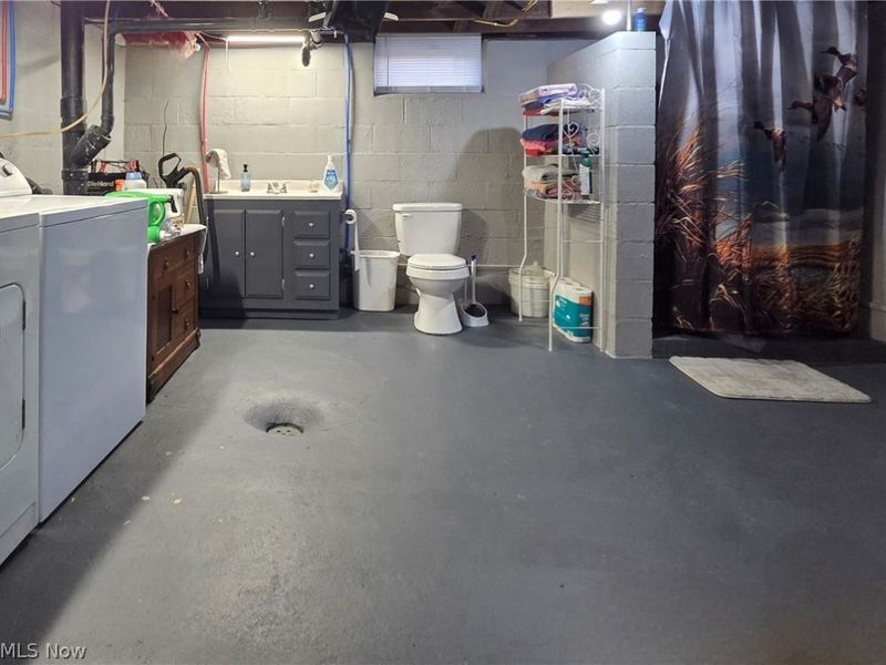 119 S Wallace Street , Uhrichsville, OH 44683 Photo 15