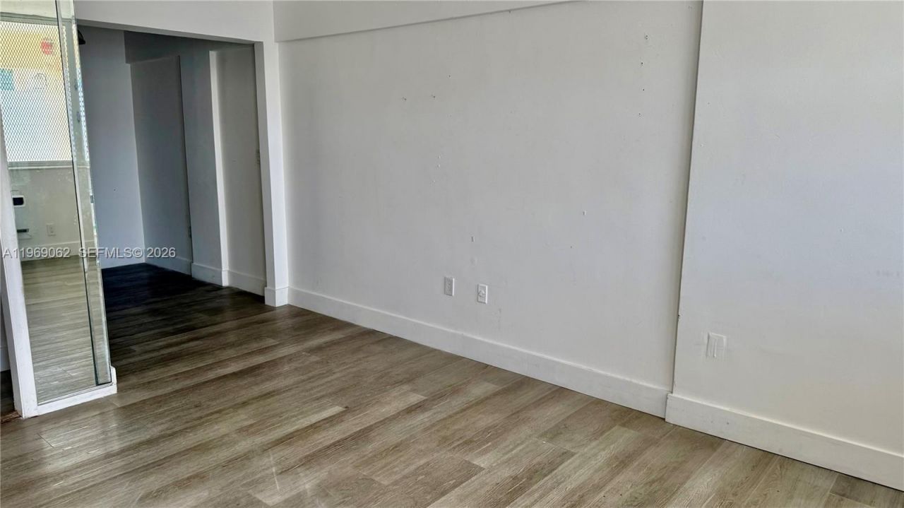 900 Euclid Ave, Unit 10, Miami Beach, FL 33139 Photo