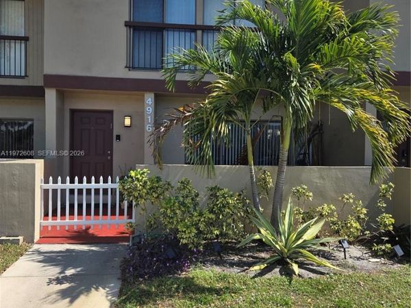 4916 Sheridan St, Unit 2, Hollywood, FL 33021