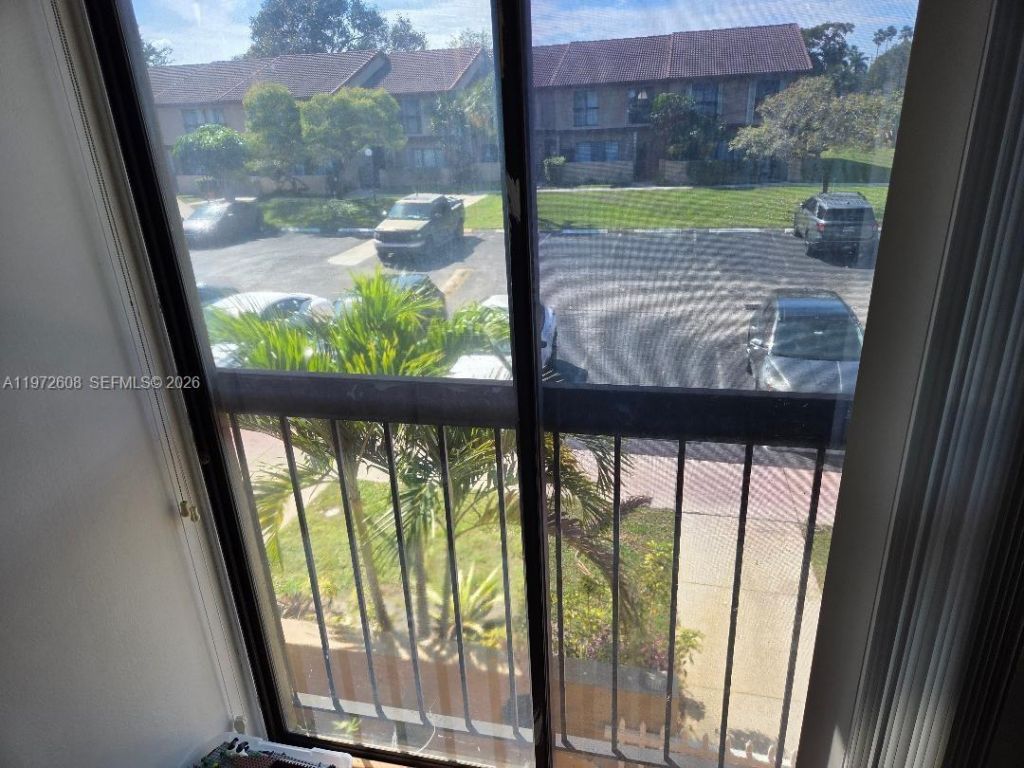 4916 Sheridan St, Unit 2, Hollywood, FL 33021 Photo