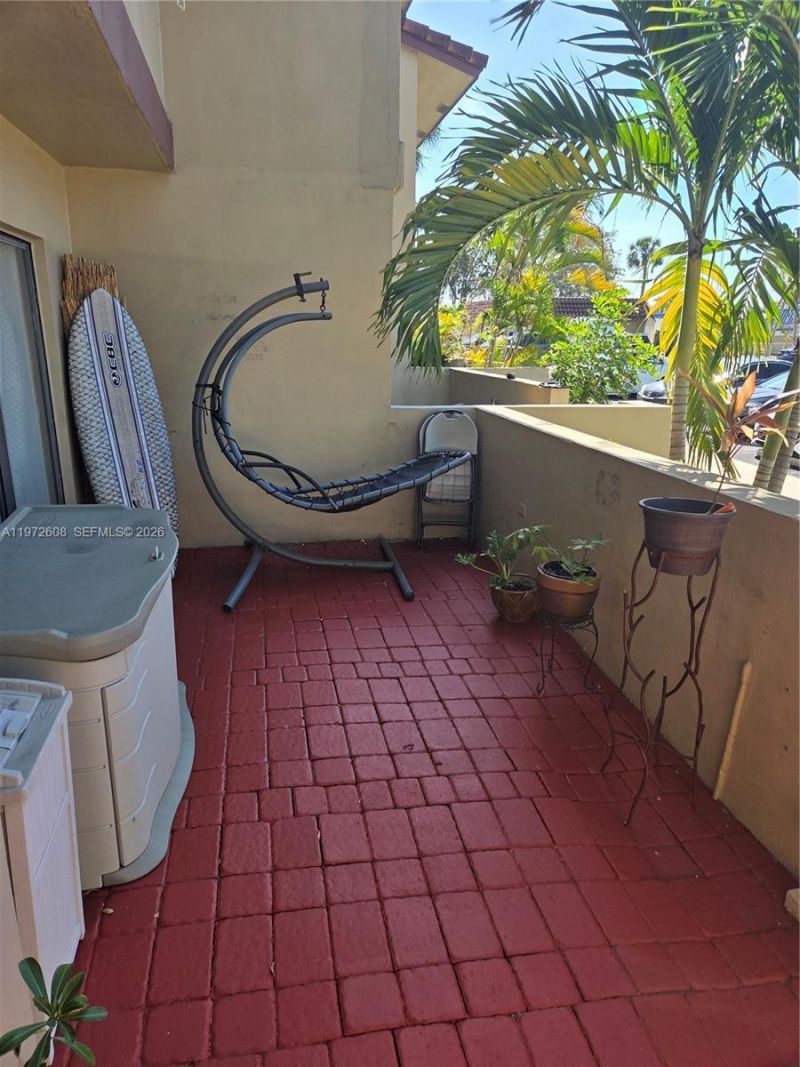 4916 Sheridan St, Unit 2, Hollywood, FL 33021 Photo