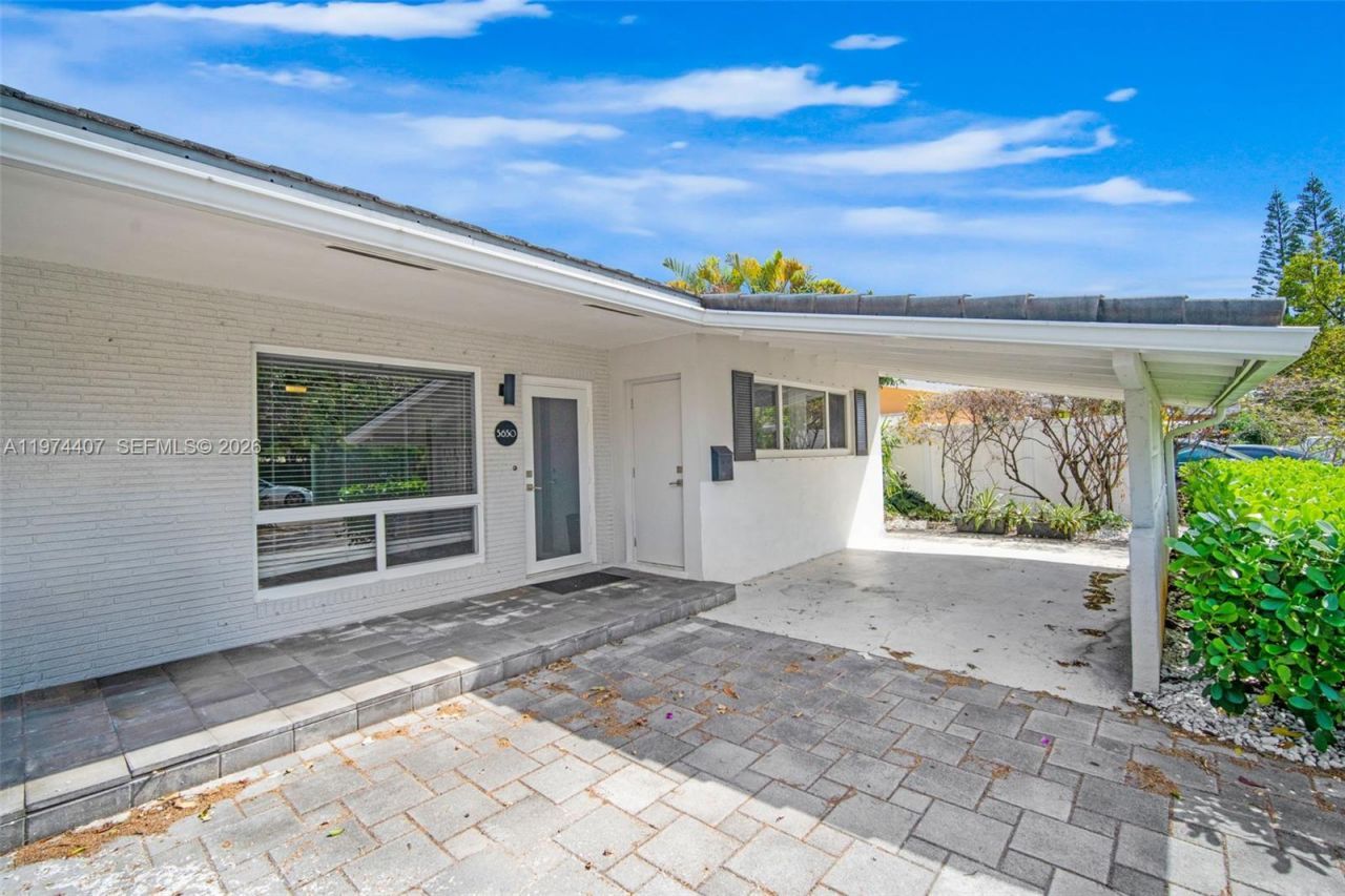 5650-5652 NE 17 Terrace, NE 17th Ter , Fort Lauderdale, FL 33334 Photo