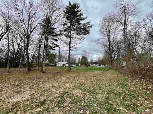 97 School Street, Castleton, VT 05735