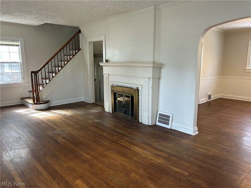 906 Keystone Drive , Cleveland Heights, OH 44121 Photo 2