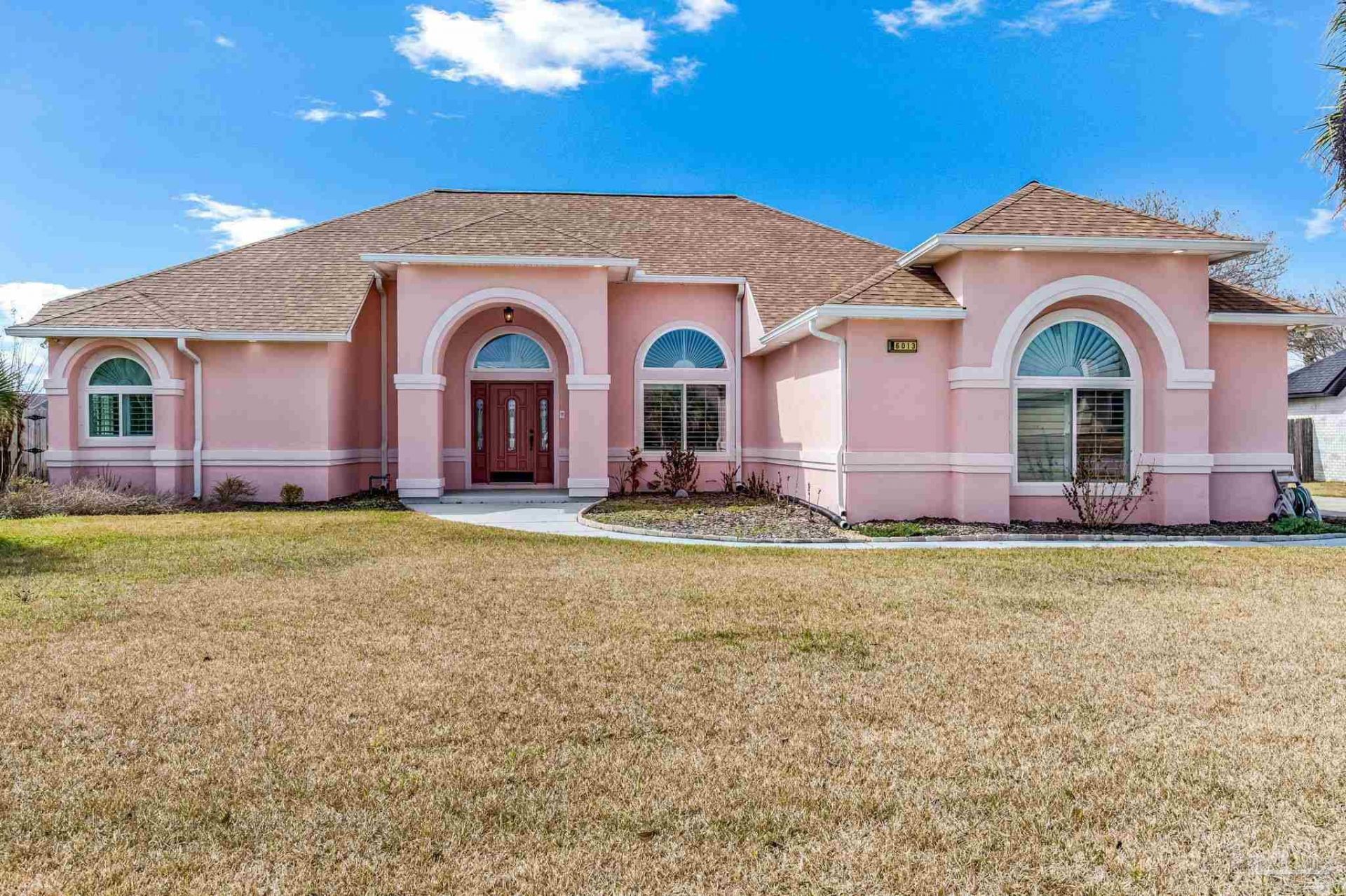 6013 Chandelle Cir, Pensacola, FL 32507 Main Photo