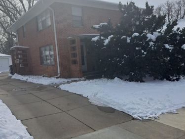 1525 Dakota Street, Lincoln, NE 68502