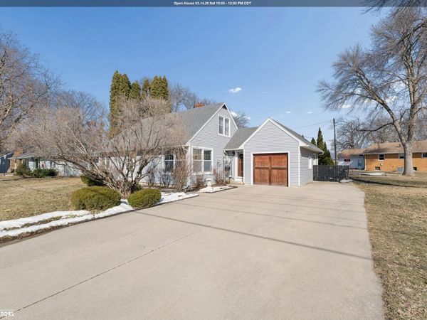 704 N Shore Drive, Clear Lake, IA 50428