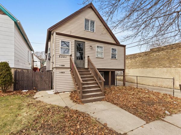 2321 S 19TH St, Milwaukee, WI 53215