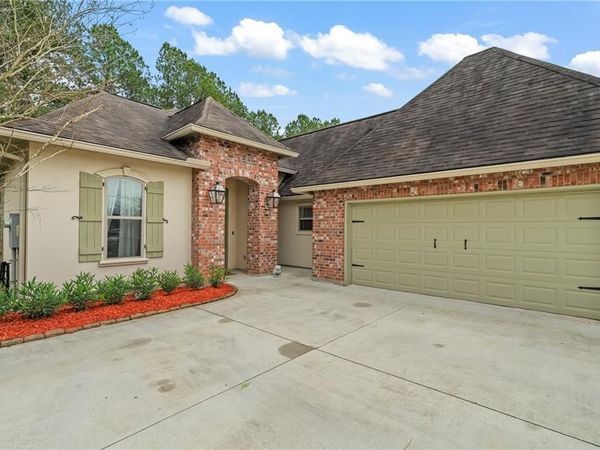 3129 LOST LAKE Lane, Madisonville, LA 70447
