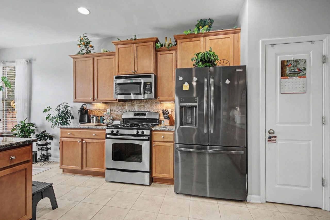 437 Coral Harbor Dr. Photo 15