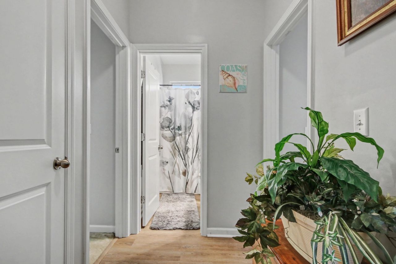 437 Coral Harbor Dr.  Photo 19