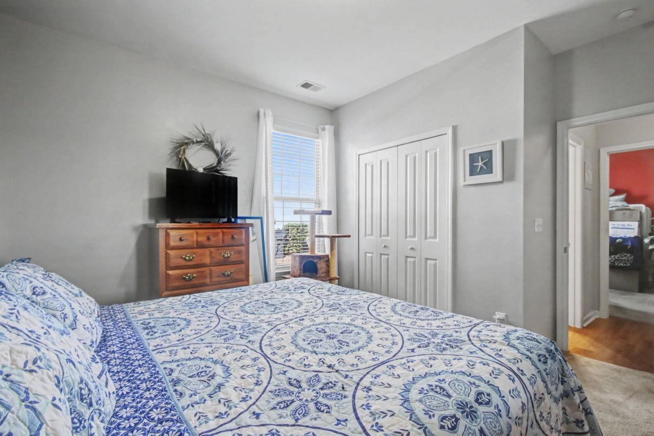 437 Coral Harbor Dr. Photo 23