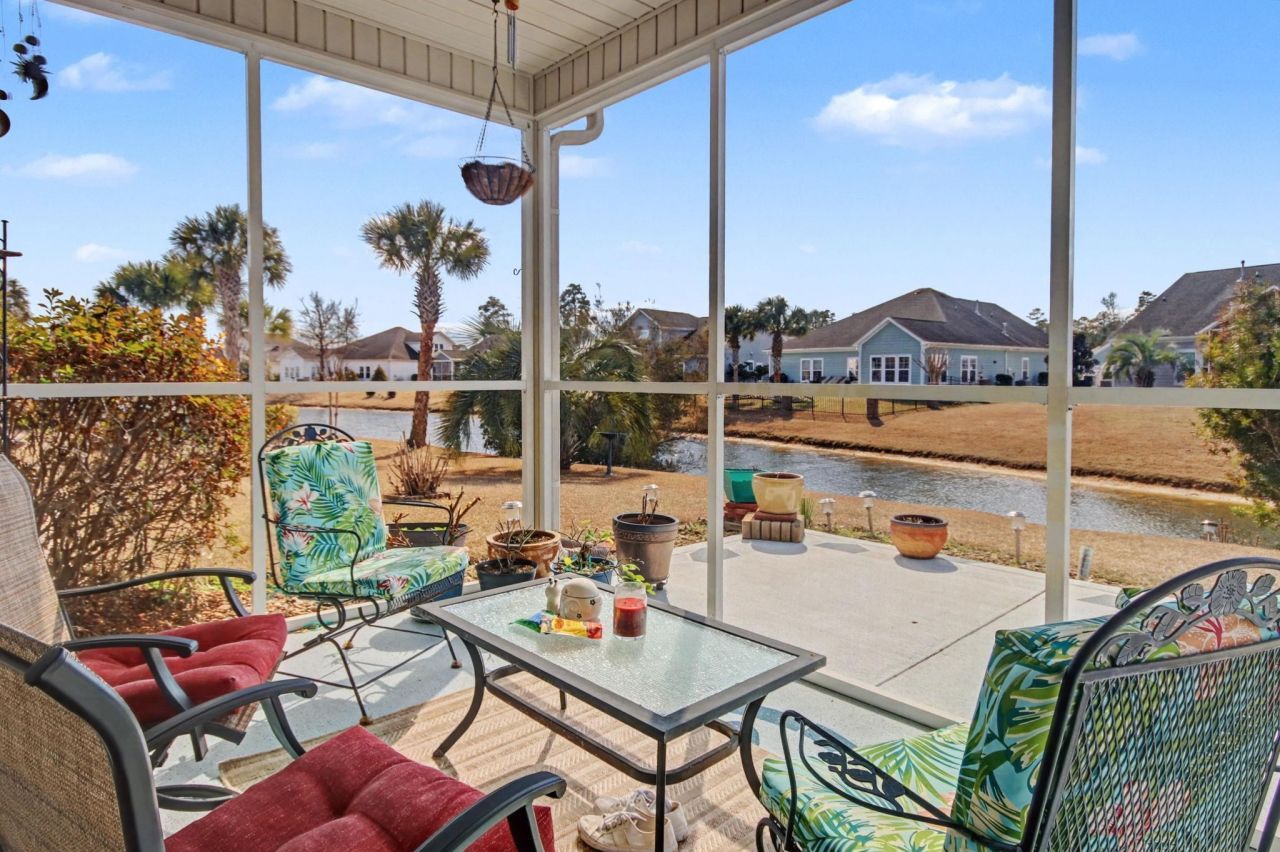 437 Coral Harbor Dr. Photo 31