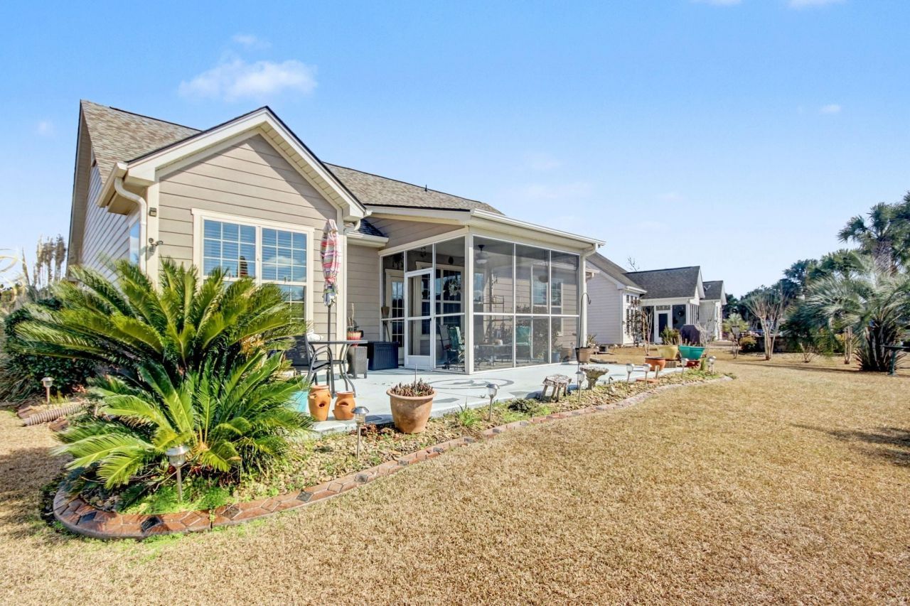 437 Coral Harbor Dr. Photo 38