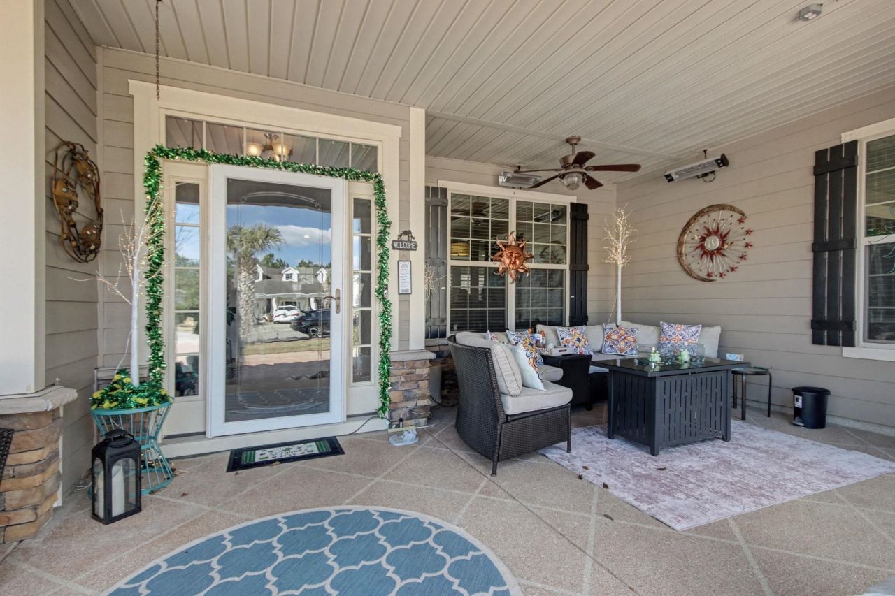 437 Coral Harbor Dr.  Photo 5