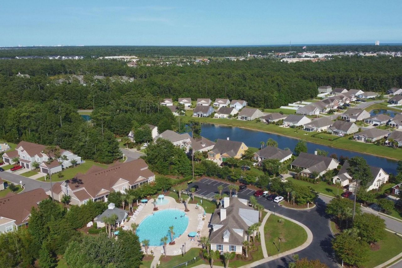 437 Coral Harbor Dr. Photo 53