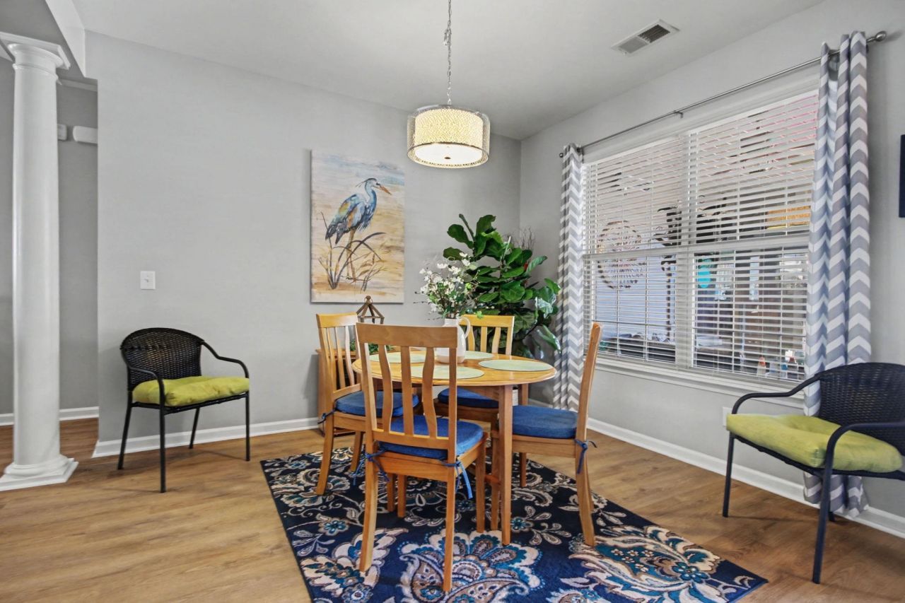 437 Coral Harbor Dr. Photo 7