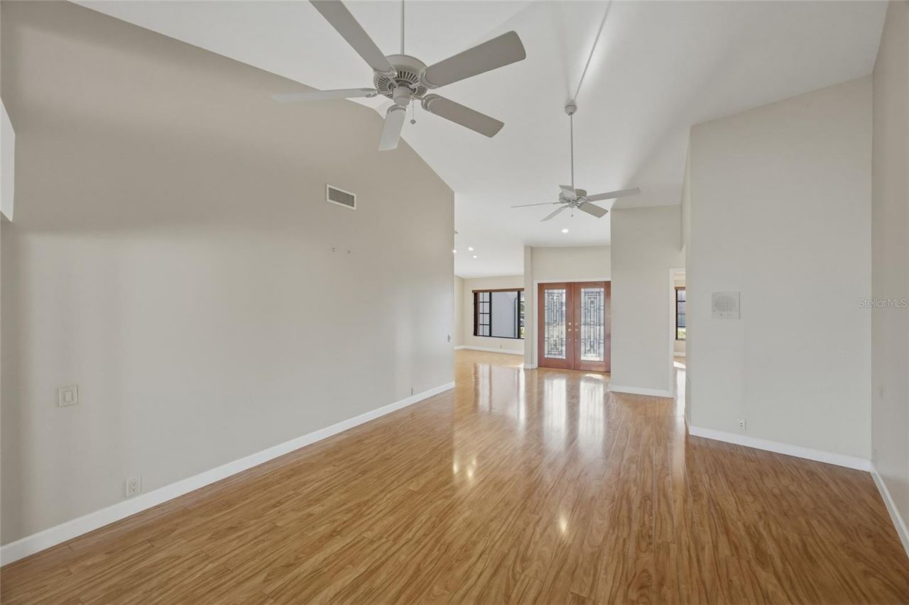 4157 Saltwater Boulevard, Tampa, FL 33615 Photo