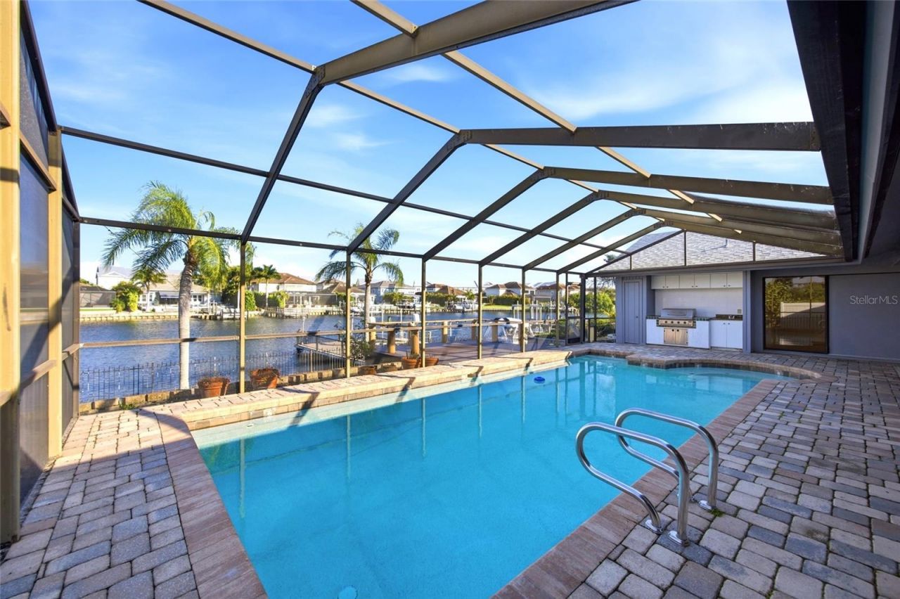 4157 Saltwater Boulevard, Tampa, FL 33615 Photo