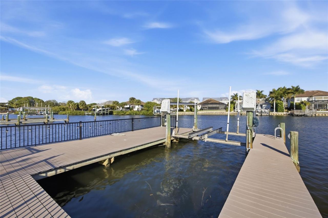 4157 Saltwater Boulevard, Tampa, FL 33615 Photo