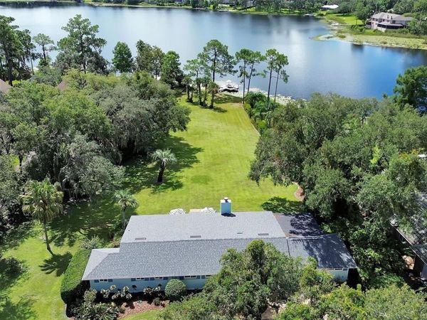 1326 TRAIL BY THE LAKE , DELAND, FL 32724