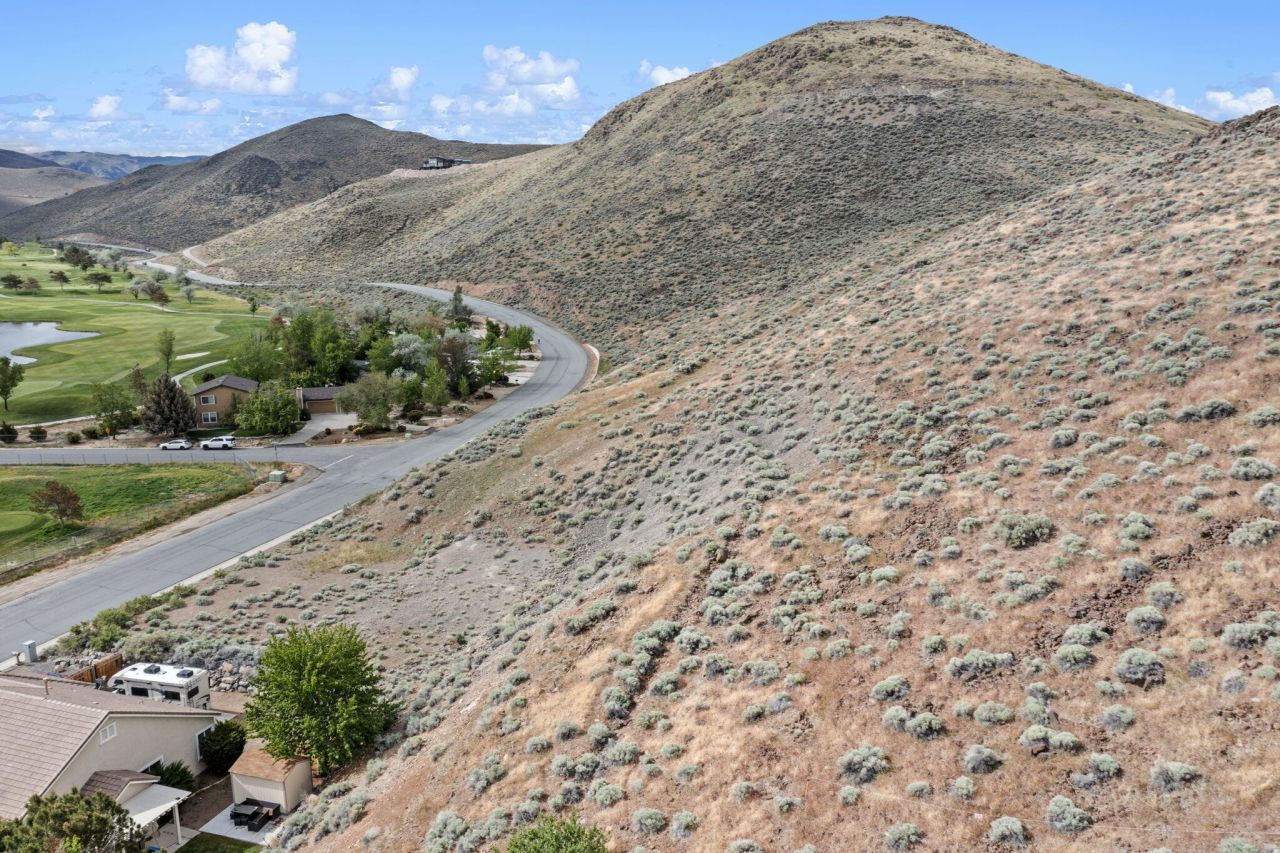 4841 W Hidden Valley Drive, Reno, NV 89502 Photo