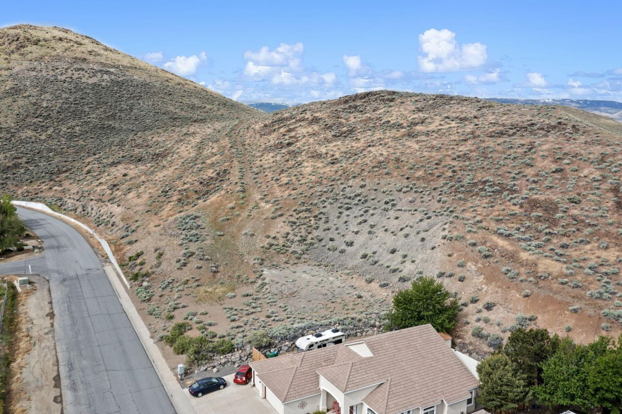 4841 W Hidden Valley Drive, Reno, NV 89502 Photo