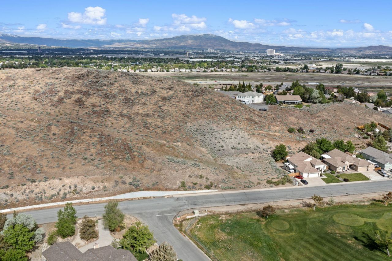 4841 W Hidden Valley Drive, Reno, NV 89502 Photo