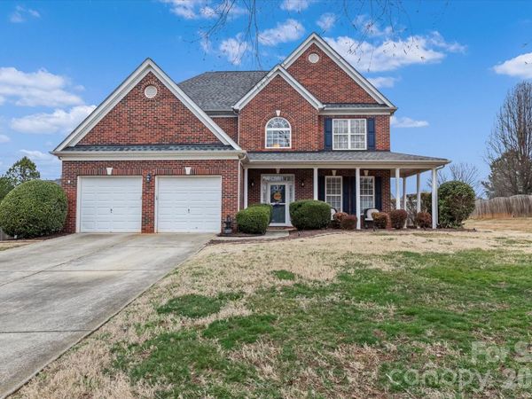 186 Autumn Frost Avenue, Statesville, NC 28677