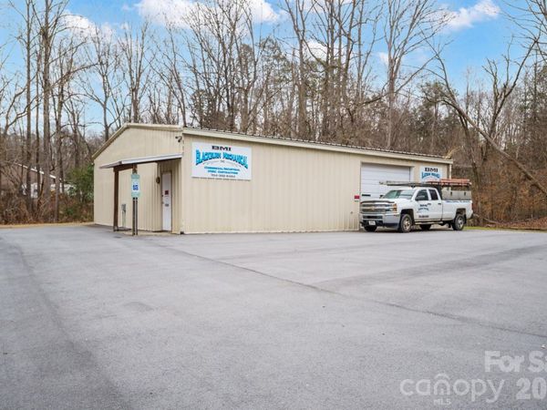 111 Blackberry Lane , Stanley, NC 28164