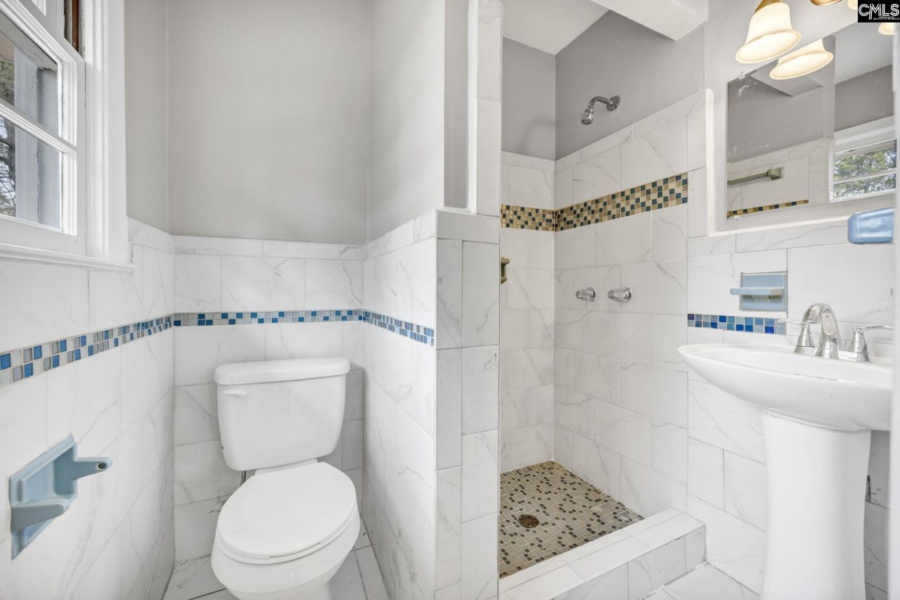 842 Delverton Road  Photo 18