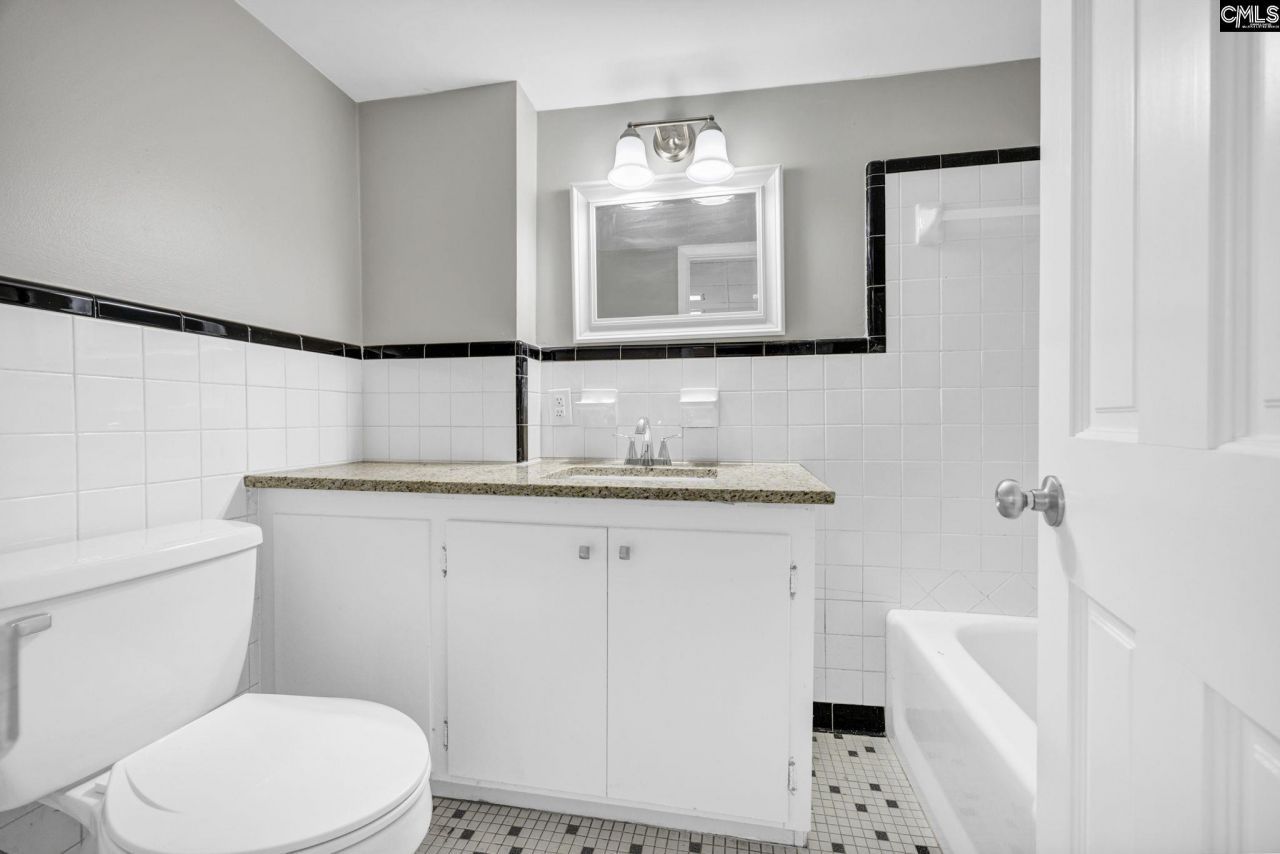 842 Delverton Road  Photo 29