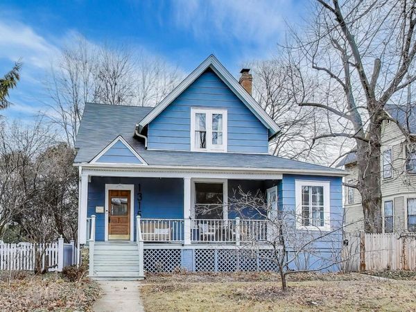 1315 Main Street , Evanston, IL 60202