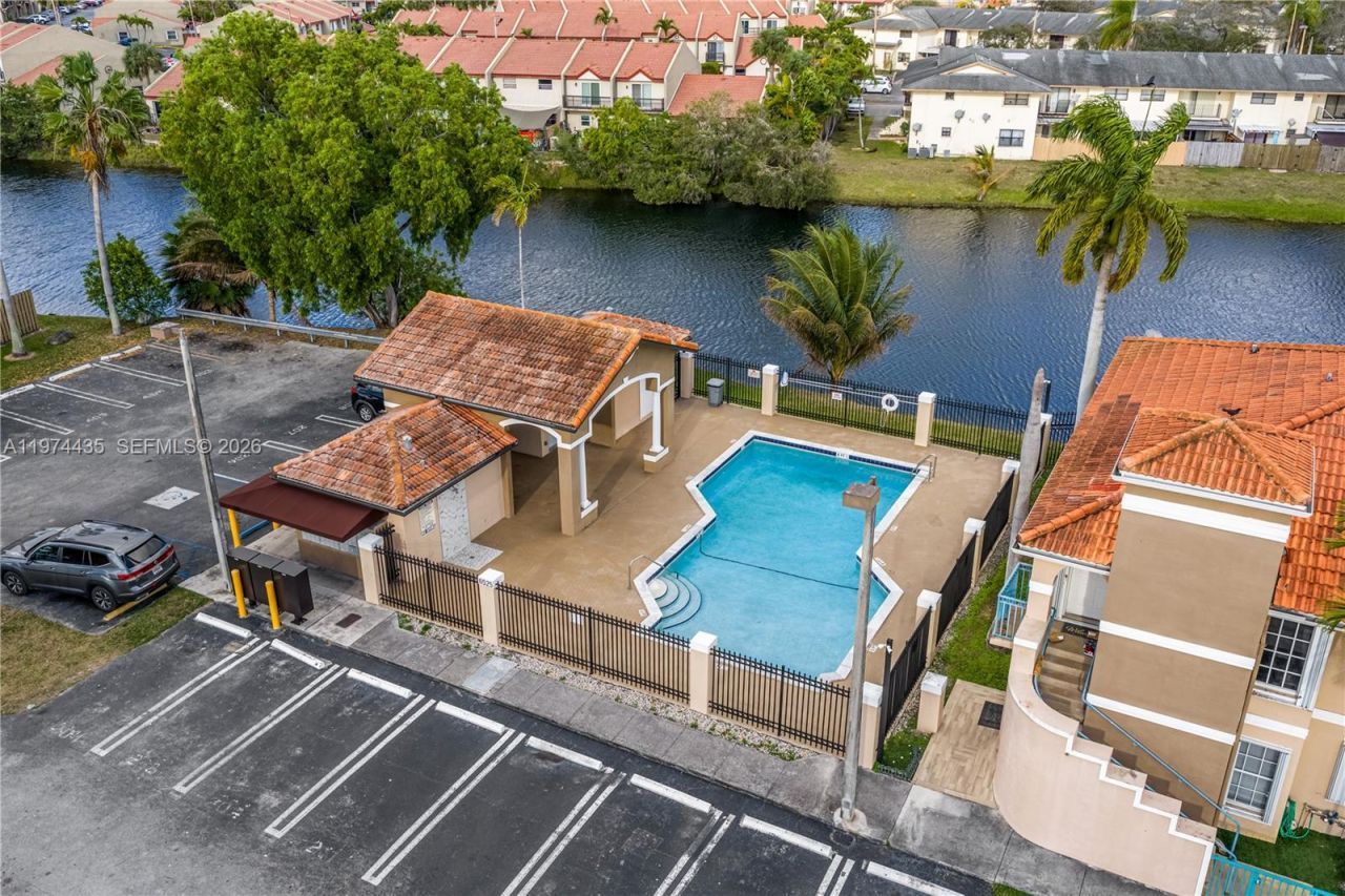 13060 SW 64th Ter, Unit 1208, Miami, FL 33183 Photo