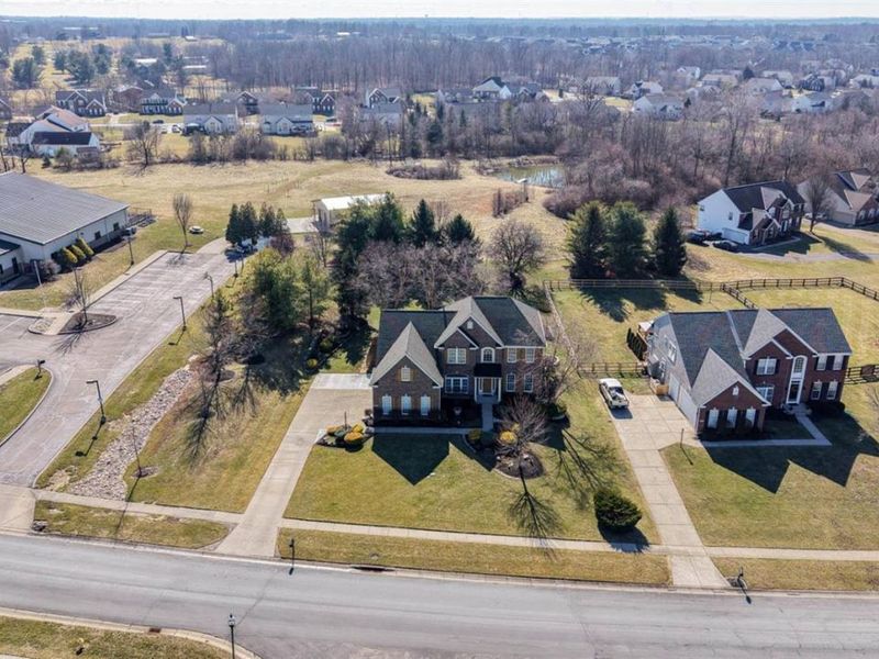 7527 Burton Drive, Liberty Township, OH 45044 Photo 2