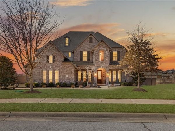 303 Torrance Drive, Cave Springs, AR 72718