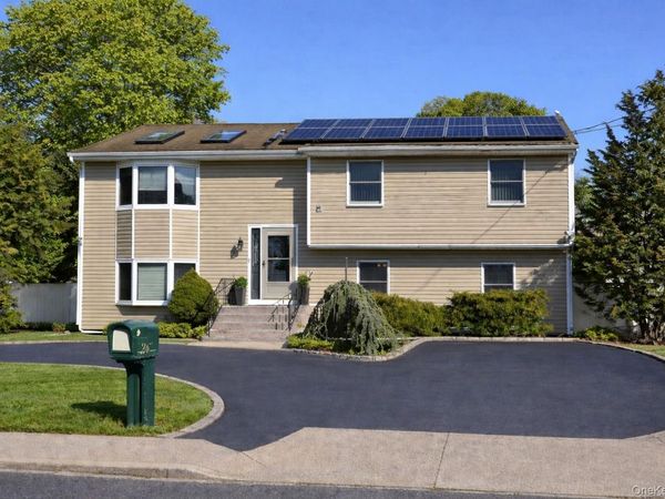 263 N Bicycle Path, Selden, NY 11784