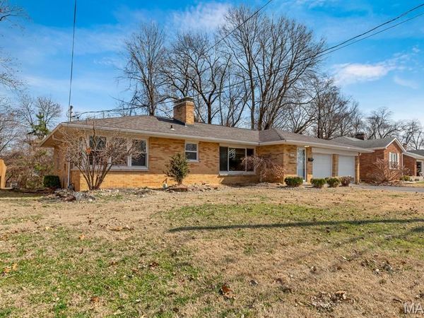 110 Linda Drive , Collinsville, IL 62234