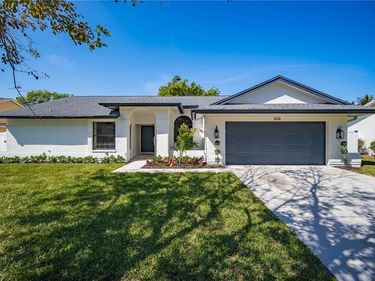 10731 Regent CIR , NAPLES, FL 34109