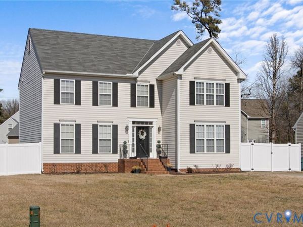 1413 Woodside Court , Henrico, VA 23231
