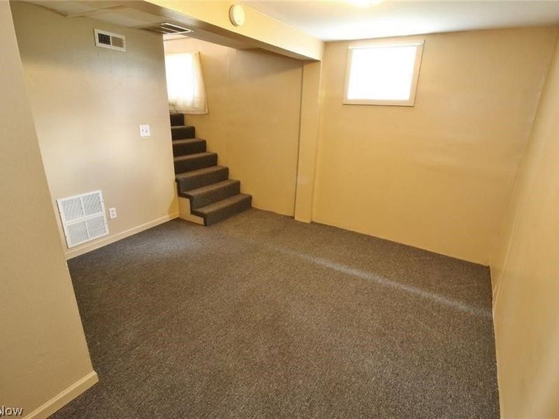 39 W 2nd Street , Unit C, Frazeysburg, OH 43822 Photo 7