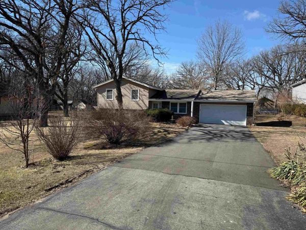 11392 Edgemere Terrace, ROSCOE, IL 61073