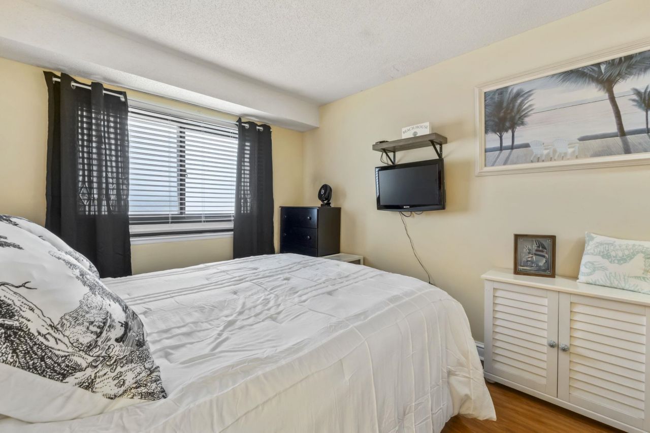 5905 South Kings Hwy.  Photo 15