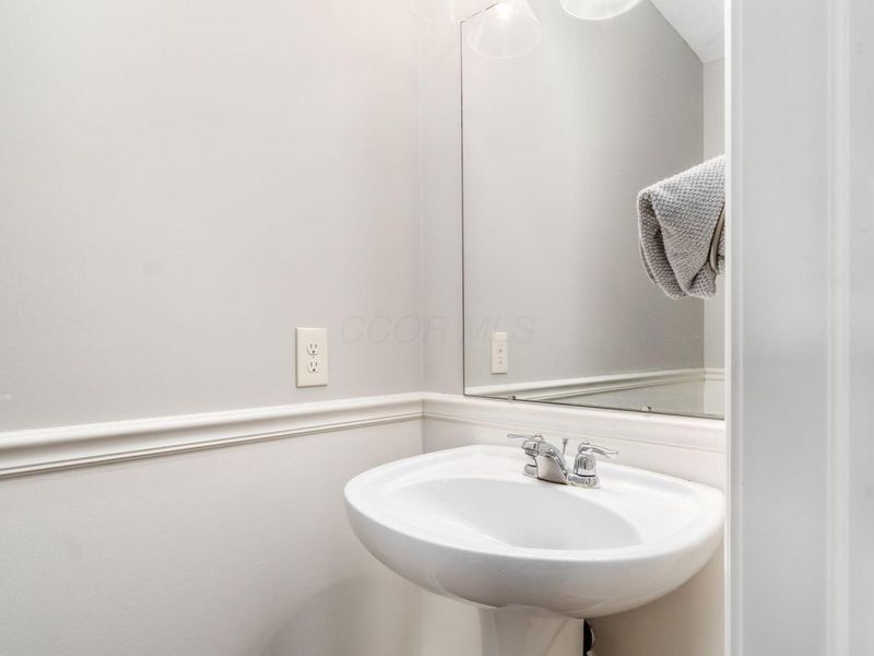 8366 Marwithe Place , New Albany, OH 43054 Photo 16