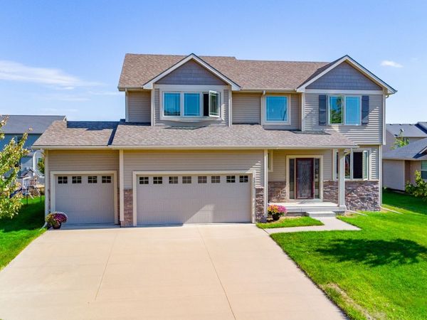 2355 SE Riverbirch Lane, Waukee, IA 50263